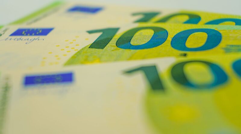Taux de change euro-dinar au marché noir : légère évolution au 15 septembre 2026