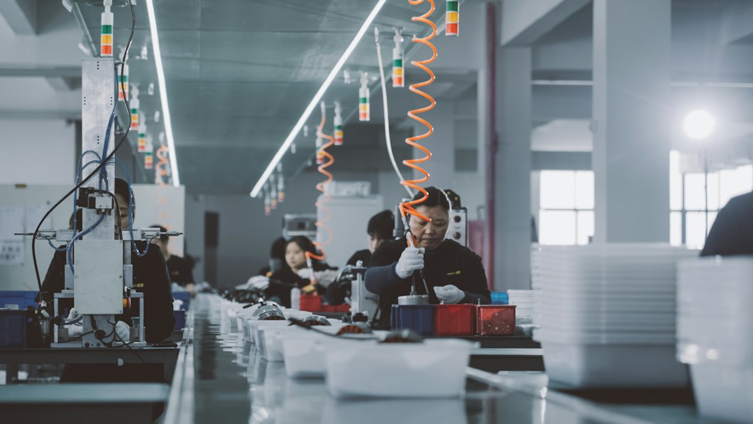 Industrie : l’Algérie veut mesurer le vrai taux d’intégration des voitures et smartphones